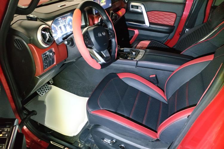 Used BAIC Off-Road BJ40 2020 2.0T Automatic Four-Wheel Drive Urban Hunter Edition Chivalrous Type Left Front Seat