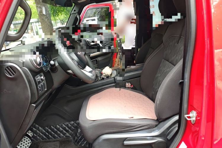 Used BAIC Off-Road BJ40 2020 2.0T Automatic Two-Wheel Drive Urban Hunter Edition Pioneer Version Left Front Seat