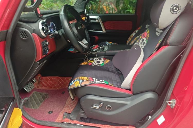 Used BAIC Off-Road BJ40 2020 2.0T Automatic Four-Wheel Drive Tribute Edition 2020 Xieke Version Left Front Seat