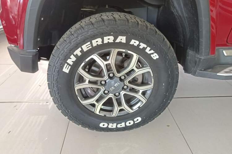 Used BAIC Off-Road BJ40 2020 2.0T Automatic Four-Wheel Drive Urban Hunter Edition Prestige Version Left Front Wheel Hub