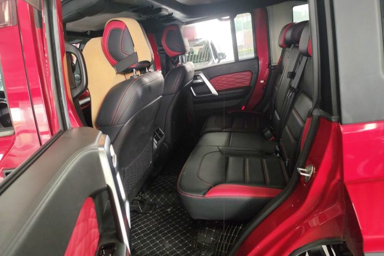 Used BAIC Off-Road BJ40 2020 2.0T Automatic Two-Wheel Drive Urban Hunter Edition Chivalrous Type Left Rear Seat