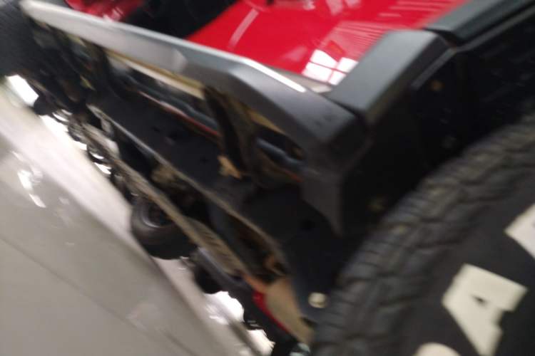 Used BAIC Off-Road BJ40 2020 2.0T Automatic Four-Wheel Drive Urban Hunter Edition Prestige Version Left Side Sill