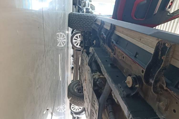 Used BAIC Off-Road BJ40 2020 2.0T Automatic Four-Wheel Drive Urban Hunter Edition Prestige Version Left Side Sill