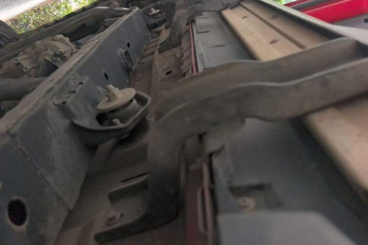 Used BAIC Off-Road BJ40 2020 2.0T Automatic Four-Wheel Drive Urban Hunter Edition Chivalrous Type Left Side Sill