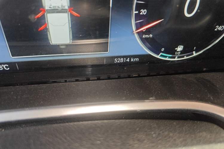 Used BAIC Off-Road BJ40 2020 2.0T Automatic Four-Wheel Drive Urban Hunter Edition Chivalrous Type Odometer Close Up