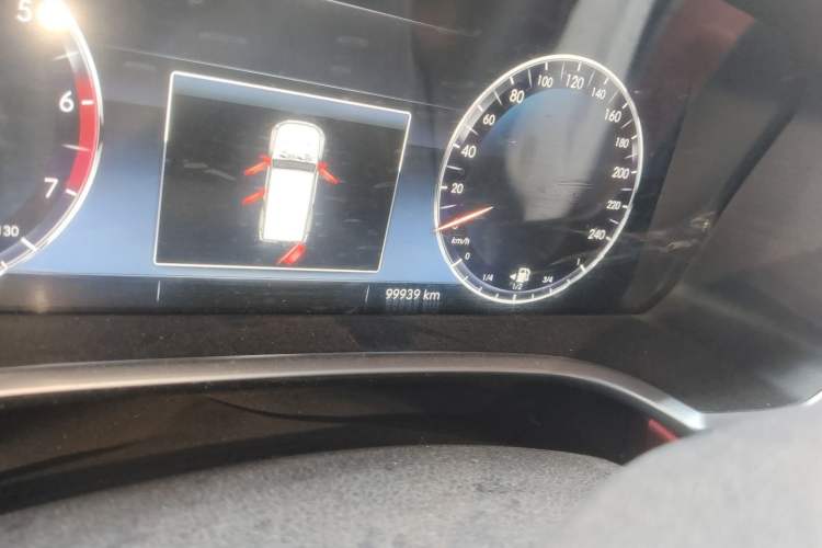 Used BAIC Off-Road BJ40 2020 2.0T Automatic Four-Wheel Drive Urban Hunter Edition Chivalrous Type Odometer Close Up