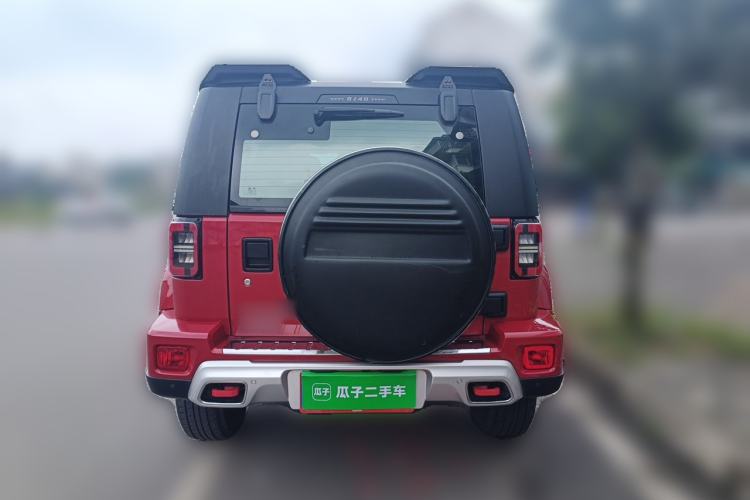 Used BAIC Off-Road BJ40 2020 2.0T Automatic Two-Wheel Drive Urban Hunter Edition Chivalrous Type Rear