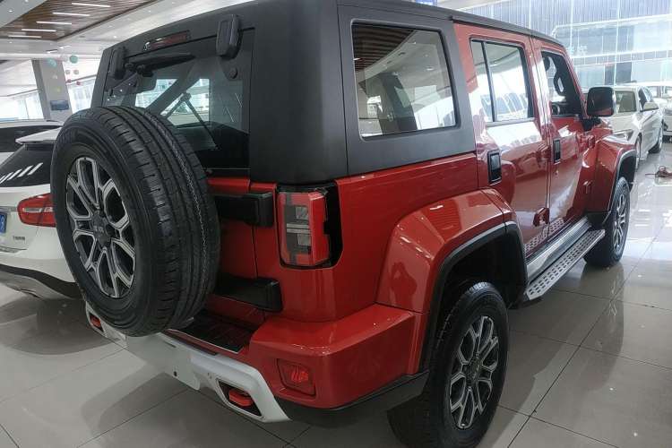 Used BAIC Off-Road BJ40 2020 2.0T Automatic Two-Wheel Drive Urban Hunter Edition Chivalrous Type Rear Right 45 Deg