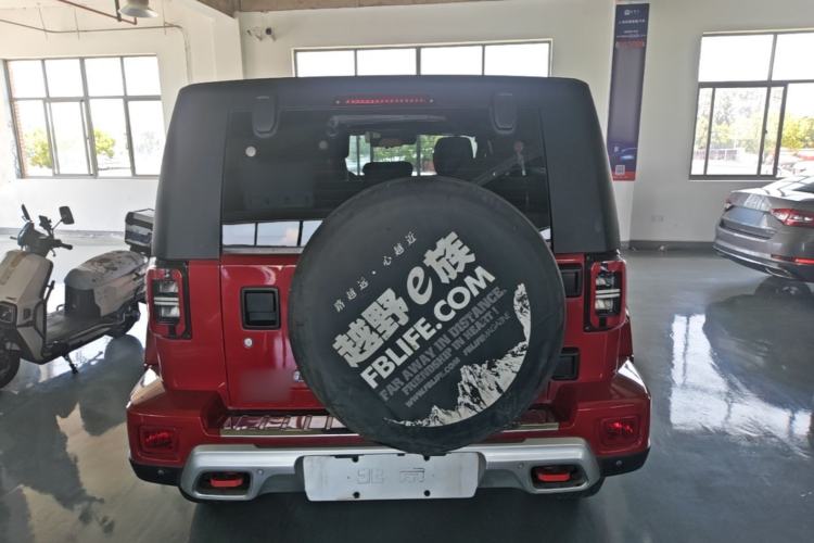 Used BAIC Off-Road BJ40 2020 2.0T Automatic Two-Wheel Drive Urban Hunter Edition Chivalrous Type Rear
