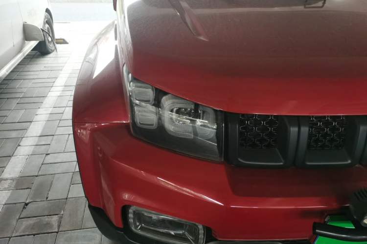 Used BAIC Off-Road BJ40 2020 2.0T Automatic Four-Wheel Drive Tribute Edition 2020 Supreme Version Right Front Headlight