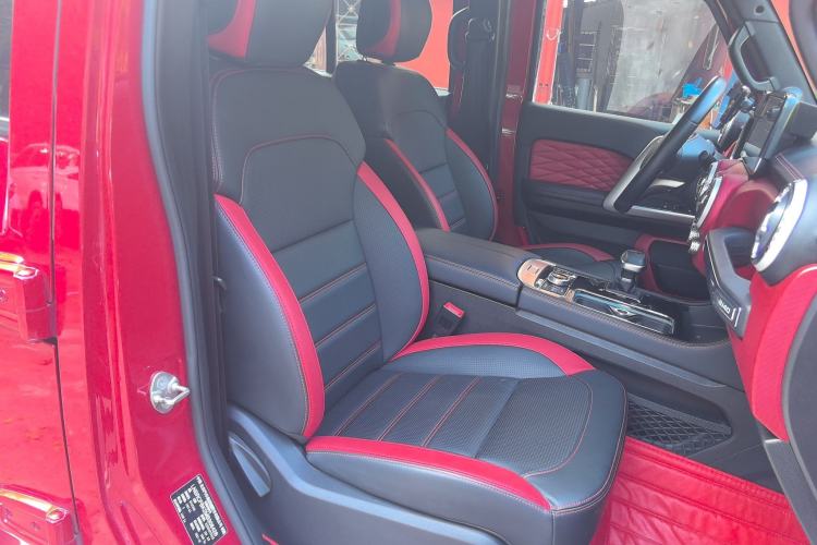 Used BAIC Off-Road BJ40 2020 2.0T Automatic Four-Wheel Drive Urban Hunter Edition Chivalrous Type Right Front Seat