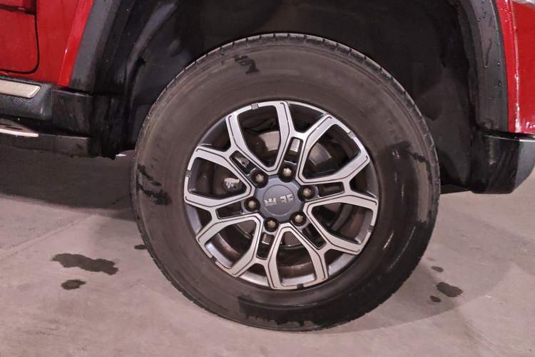 Used BAIC Off-Road BJ40 2020 2.0T Automatic Four-Wheel Drive Urban Hunter Edition Prestige Version Right Front Wheel Hub