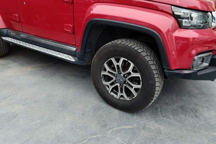 Used BAIC Off-Road BJ40 2020 2.0T Automatic Four-Wheel Drive Urban Hunter Edition Prestige Version Right Front Wheel Hub