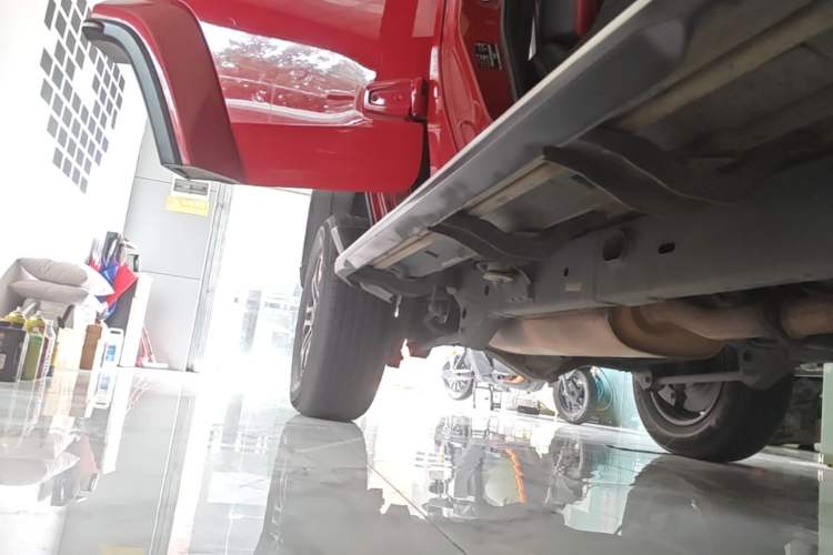 Used BAIC Off-Road BJ40 2020 2.0T Automatic Four-Wheel Drive Urban Hunter Edition Chivalrous Type Right Side Sill