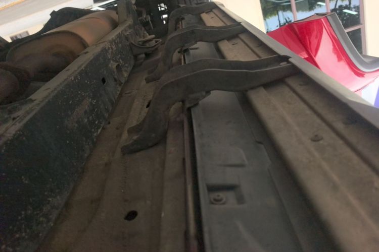 Used BAIC Off-Road BJ40 2020 2.0T Automatic Four-Wheel Drive Urban Hunter Edition Chivalrous Type Right Side Sill