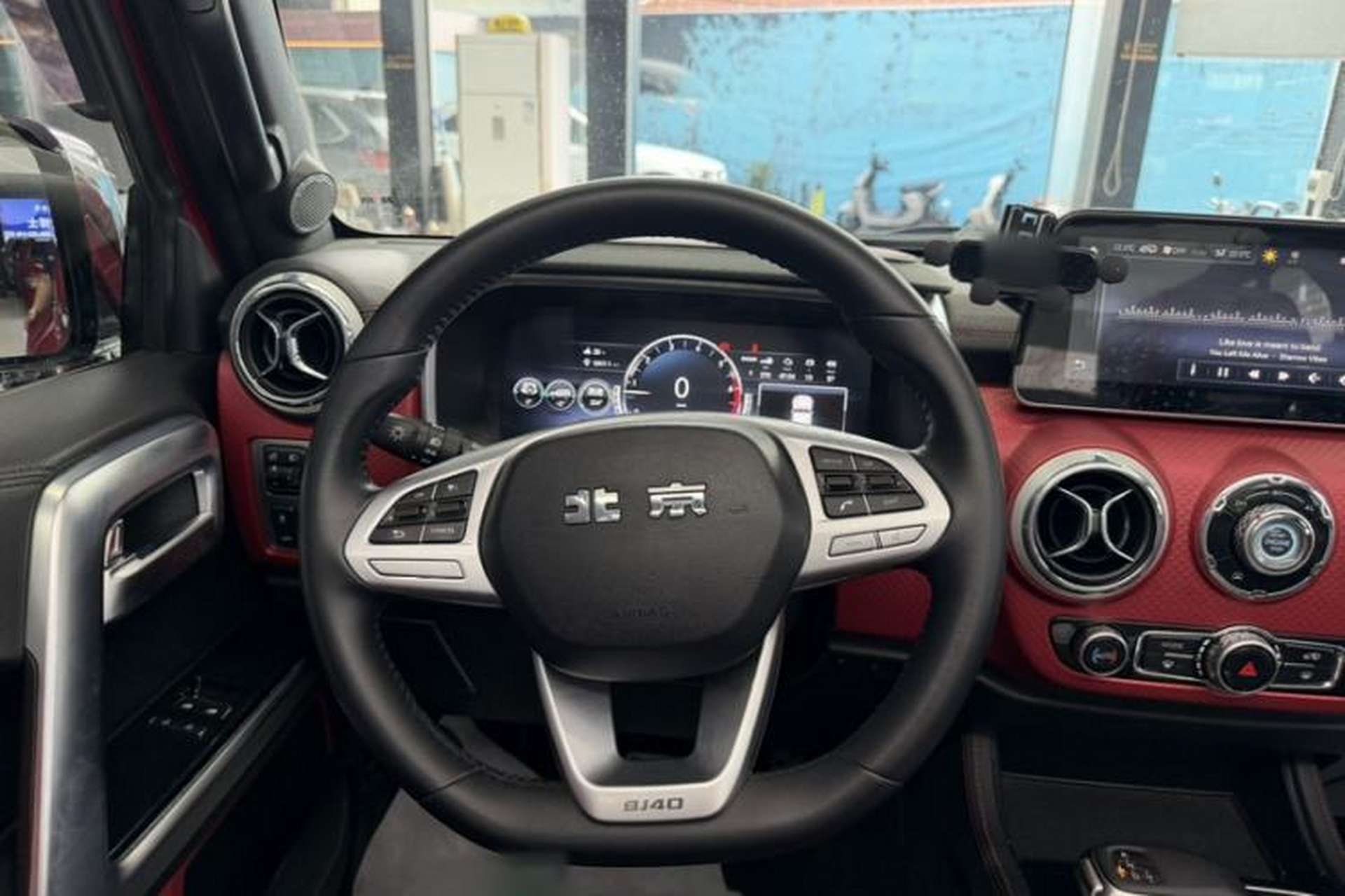 Used BAIC Off-Road BJ40 2020 2.0T Automatic Four-Wheel Drive Tribute Edition 2020 Xieke Version Steering Wheel