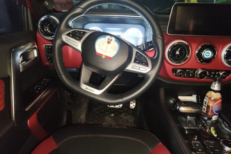 Used BAIC Off-Road BJ40 2020 2.0T Automatic Four-Wheel Drive Urban Hunter Edition Chivalrous Type Steering Wheel