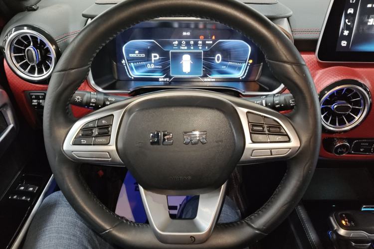 Used BAIC Off-Road BJ40 2020 2.0T Automatic Four-Wheel Drive Tribute Edition 2020 Xieke Version Steering Wheel