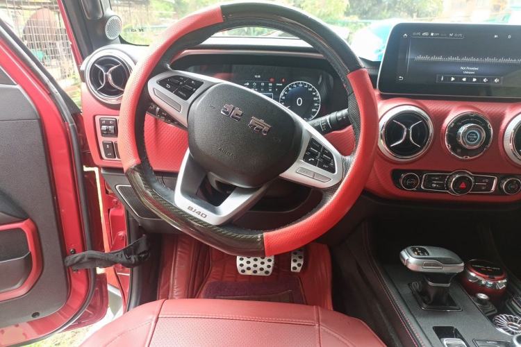 Used BAIC Off-Road BJ40 2020 2.0T Automatic Four-Wheel Drive Urban Hunter Edition Prestige Version Steering Wheel