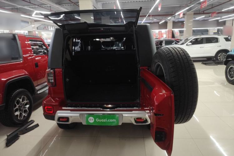 Used BAIC Off-Road BJ40 2020 2.0T Automatic Four-Wheel Drive Urban Hunter Edition Chivalrous Type Trunk