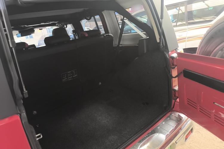 Used BAIC Off-Road BJ40 2020 2.0T Automatic Four-Wheel Drive Urban Hunter Edition Chivalrous Type Trunk
