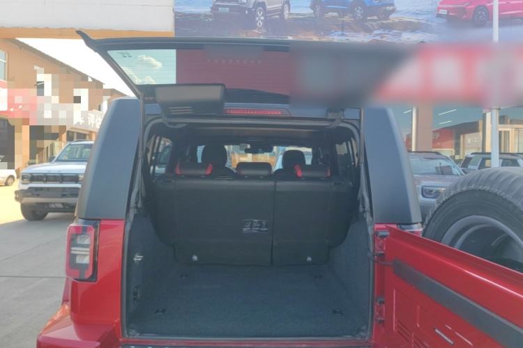 Used BAIC Off-Road BJ40 2020 2.0T Automatic Four-Wheel Drive Urban Hunter Edition Chivalrous Type Trunk