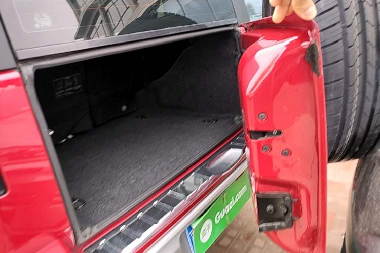 Used BAIC Off-Road BJ40 2020 2.0T Automatic Four-Wheel Drive Urban Hunter Edition Chivalrous Type Trunk