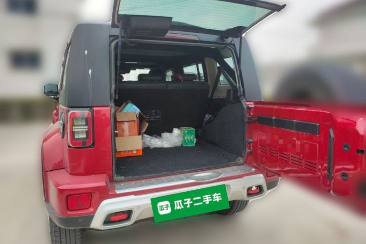 Used BAIC Off-Road BJ40 2020 2.0T Automatic Four-Wheel Drive Urban Hunter Edition Chivalrous Type Trunk