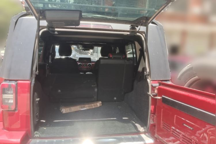 Used BAIC Off-Road BJ40 2020 2.0T Automatic Four-Wheel Drive Urban Hunter Edition Chivalrous Type Trunk