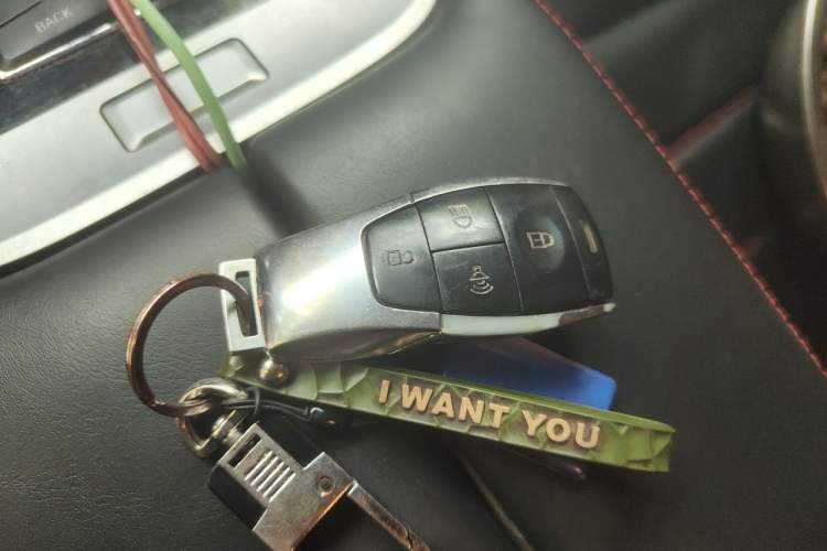 Used BAIC Off-Road BJ40 2020 2.0T Automatic Four-Wheel Drive Urban Hunter Edition Chivalrous Type Vehicle Key
