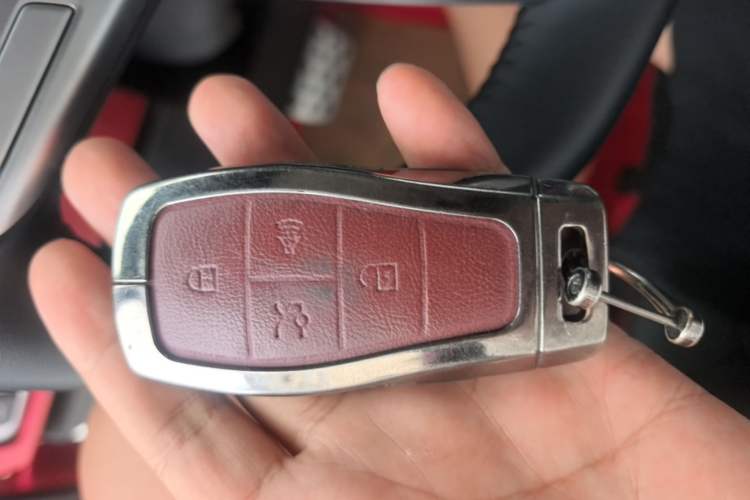 Used BAIC Off-Road BJ40 2020 2.0T Automatic Four-Wheel Drive Urban Hunter Edition Chivalrous Type Vehicle Key