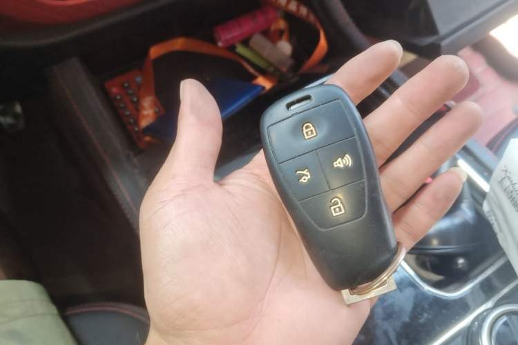 Used BAIC Off-Road BJ40 2020 2.0T Automatic Four-Wheel Drive Urban Hunter Edition Chivalrous Type Vehicle Key
