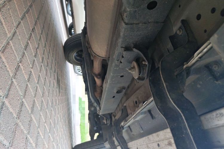Used BAIC Off-Road BJ40 2020 2.0T Automatic Four-Wheel Drive Urban Hunter Edition Chivalrous Type Chassis Rear Right