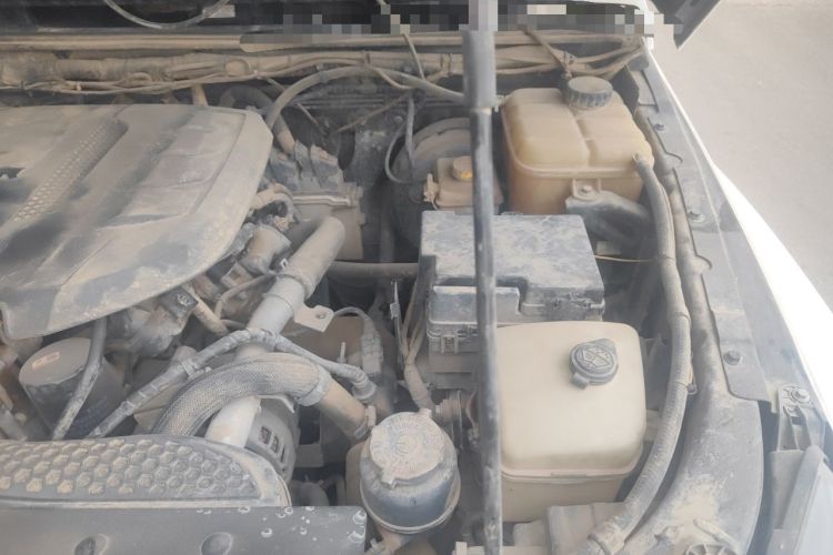 Used BAIC Off-Road BJ40 2020 2.0T Automatic Four-Wheel Drive Urban Hunter Edition Prestige Version Engine Bay Left
