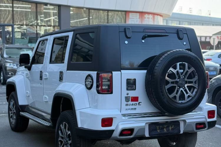 Used BAIC Off-Road BJ40 2020 2.0T Automatic Four-Wheel Drive Urban Hunter Edition Chivalrous Type Exterior 3