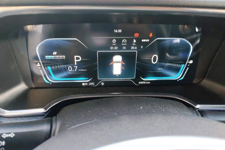 Used BAIC Off-Road BJ40 2020 2.0T Automatic Four-Wheel Drive Urban Hunter Edition Chivalrous Type Instrument Cluster