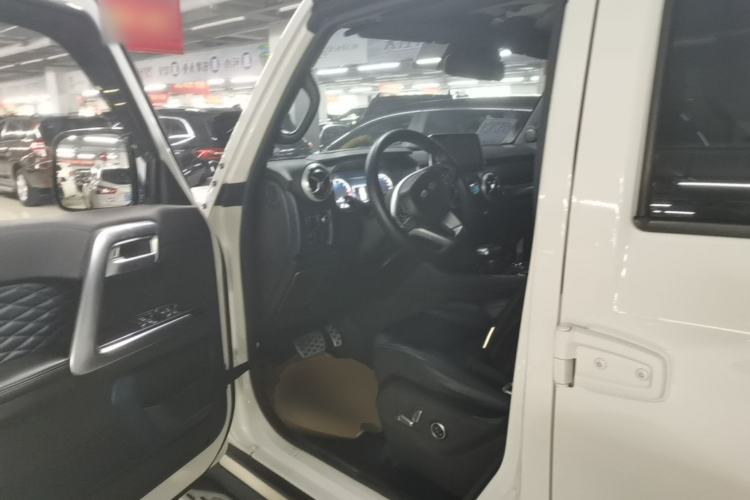 Used BAIC Off-Road BJ40 2020 2.0T Automatic Four-Wheel Drive Urban Hunter Edition Chivalrous Type Left Front Seat