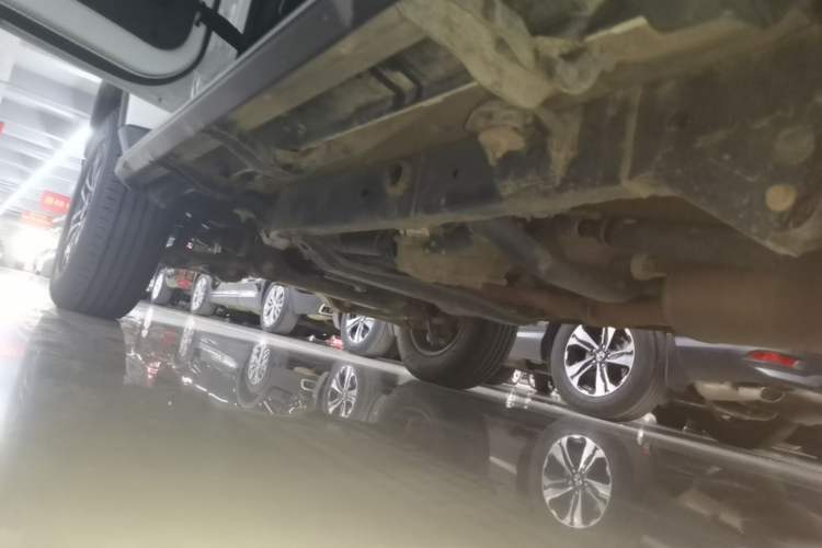 Used BAIC Off-Road BJ40 2020 2.0T Automatic Four-Wheel Drive Urban Hunter Edition Chivalrous Type Left Side Sill