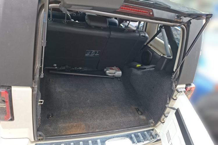 Used BAIC Off-Road BJ40 2020 2.0T Automatic Four-Wheel Drive Urban Hunter Edition Chivalrous Type Trunk