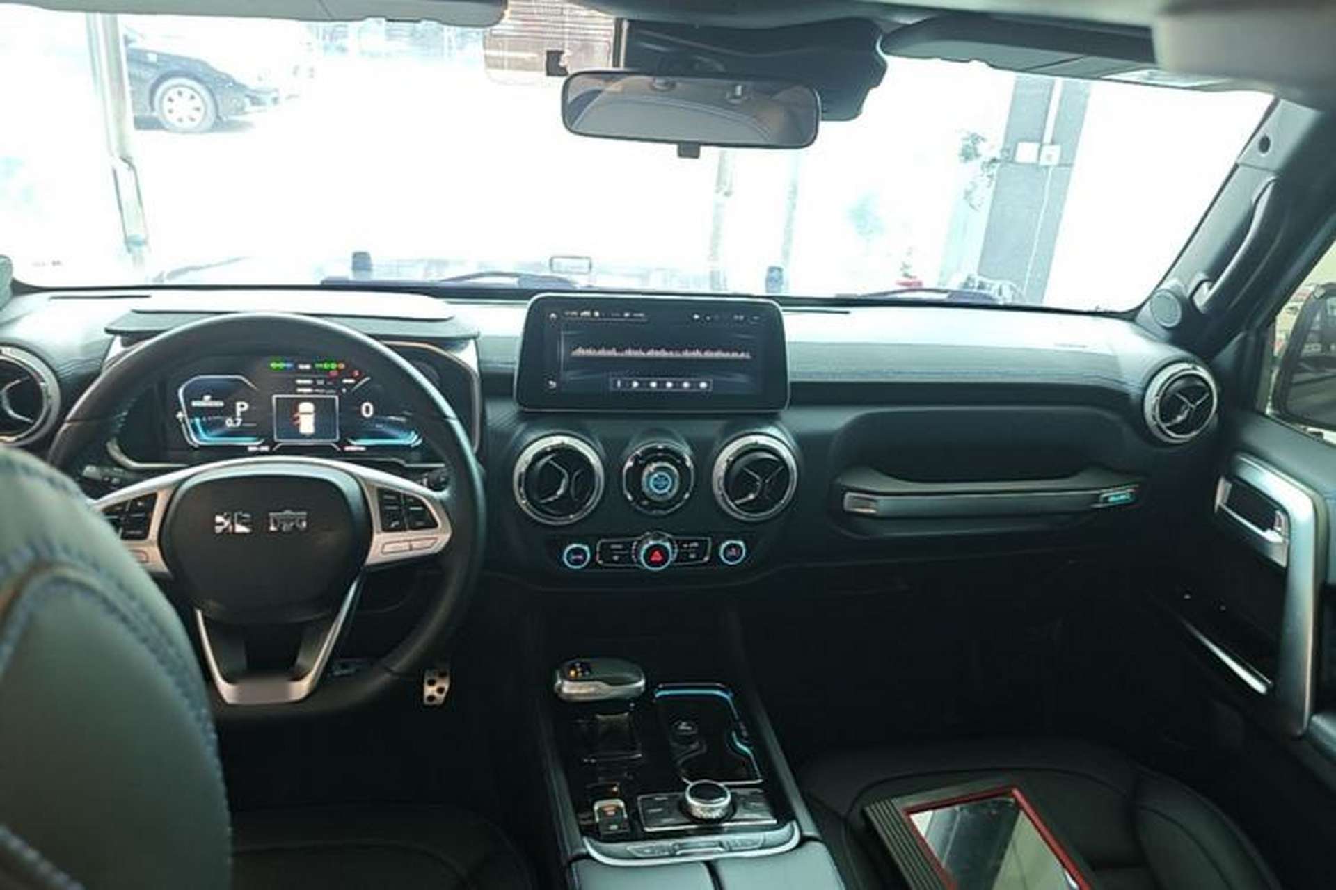 Used BAIC Off-Road BJ40 2021 2.0D Automatic Four-Wheel Drive Blade Hero Edition Adventurer Type Center Console
