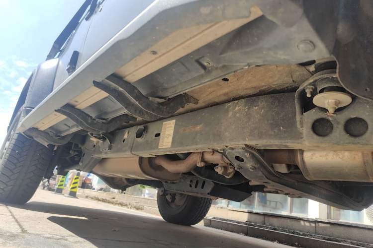 Used BAIC Off-Road BJ40 2021 2.0D Automatic Four-Wheel Drive Blade Hero Edition Adventurer Type Chassis Front Right