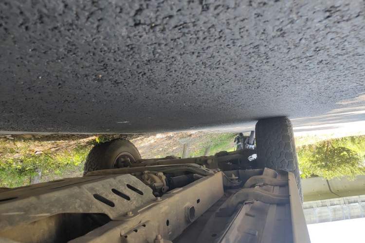 Used BAIC Off-Road BJ40 2021 2.0D Automatic Four-Wheel Drive Blade Hero Edition Adventurer Model (with Front and Rear Electronic Locks) Chassis Rear Left