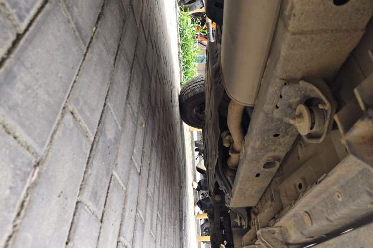 Used BAIC Off-Road BJ40 2021 2.0D Automatic Four-Wheel Drive Blade Hero Edition Adventurer Model (with Front and Rear Electronic Locks) Chassis Rear Right