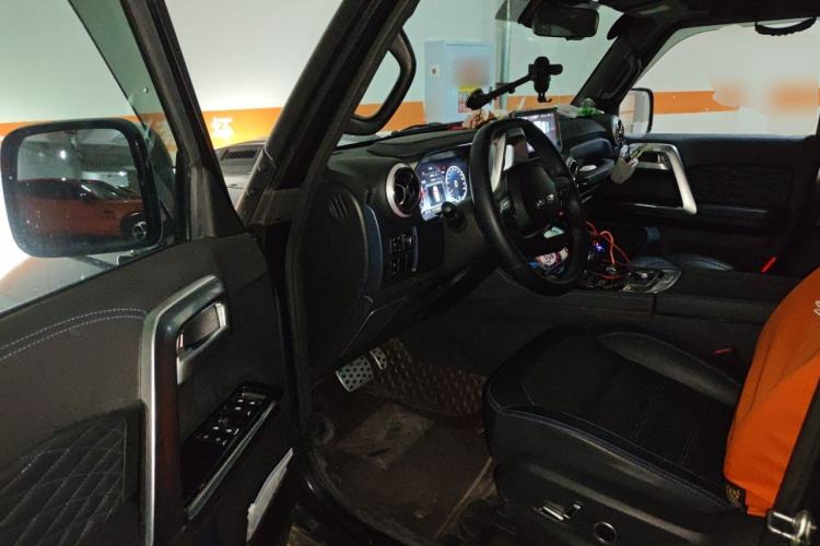 Used BAIC Off-Road BJ40 2021 2.0D Automatic Four-Wheel Drive Blade Hero Edition Adventurer Type Driver Seat