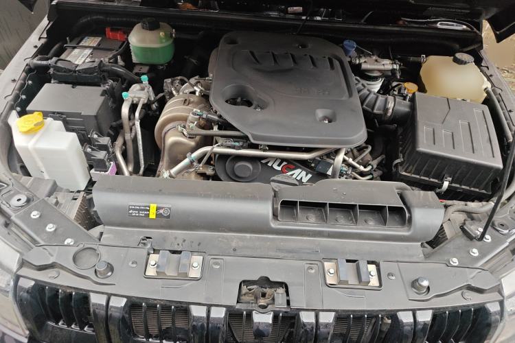 Used BAIC Off-Road BJ40 2021 2.0D Automatic Four-Wheel Drive Blade Hero Edition Adventurer Type Engine Bay