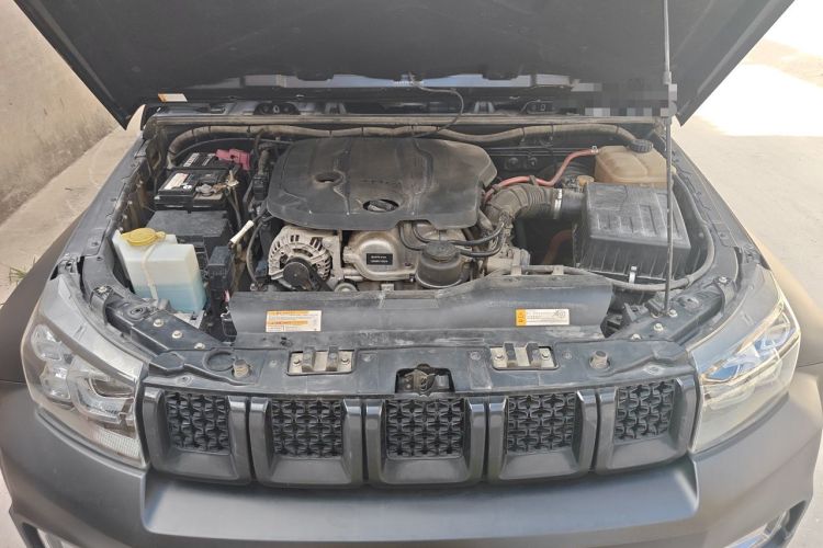 Used BAIC Off-Road BJ40 2021 2.3T Automatic Four-Wheel Drive Blade Hero Edition Supreme Version Engine Bay