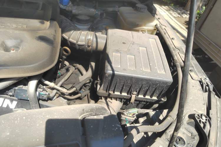 Used BAIC Off-Road BJ40 2021 2.0D Automatic Four-Wheel Drive Blade Hero Edition Adventurer Type Engine Bay Left