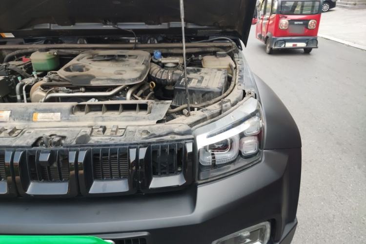 Used BAIC Off-Road BJ40 2021 2.0D Automatic Four-Wheel Drive Blade Hero Edition Adventurer Type Engine Bay Left