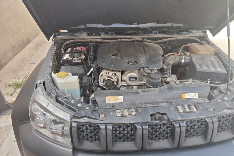 Used BAIC Off-Road BJ40 2021 2.3T Automatic Four-Wheel Drive Blade Hero Edition Supreme Version Engine Bay Right