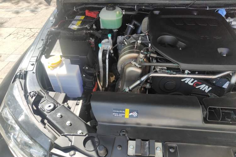 Used BAIC Off-Road BJ40 2021 2.0D Automatic Four-Wheel Drive Blade Hero Edition Adventurer Type Engine Bay Right